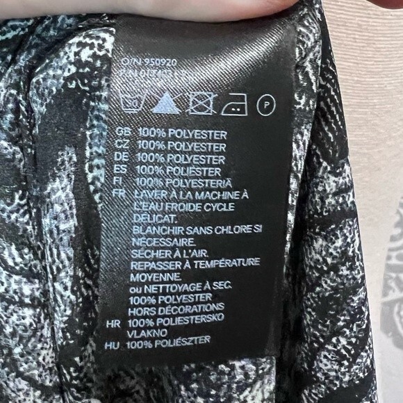 NWT H&M New Icons Model Line Daphne Groeneveld Floral Mini Tunic Dress Size 8 - Picture 6 of 7